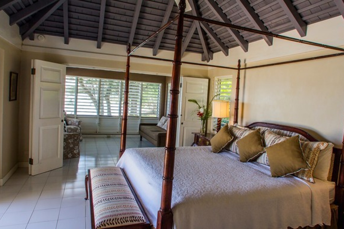 Villa Tradewinds 4 Bedroom SPECIAL OFFER